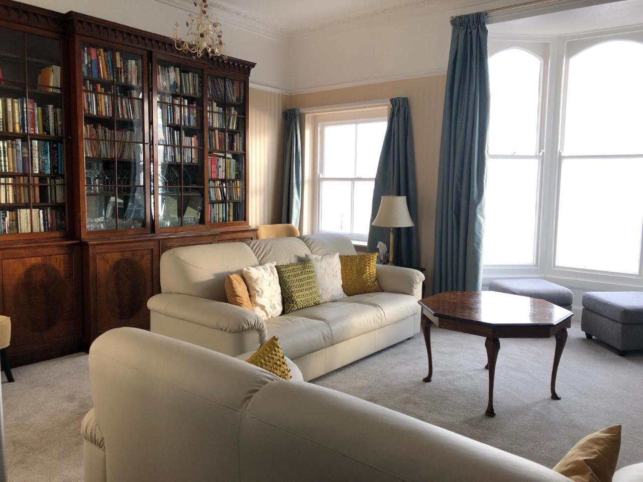 The Windsor 3*